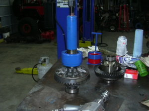 new bearing puller 003.jpg