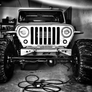 awww.motobilt.com_media_catalog_product_cache_1_image_1000x800bae69ecfd4810e6b6361575f83da6e85.jpg