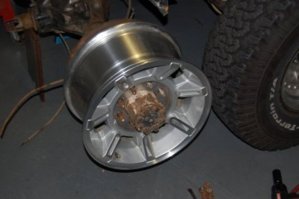 090727_axle wheel.JPG