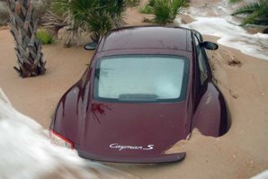 porsche.jpg porsche.jpg