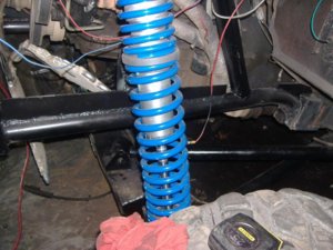 scout front shock 001.jpg