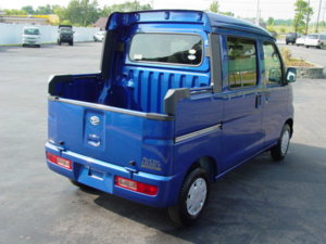 daihatsu deck van 03.JPG