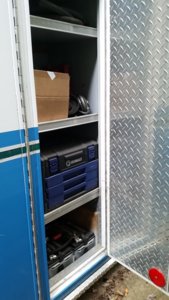 OutsideRightCabinet02-20170801_174355.jpg