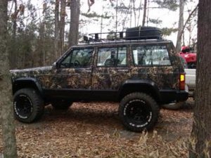 camojeep.jpg