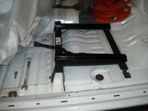 Seat mounts.JPG