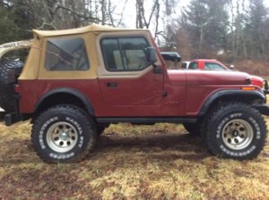 1983 CJ-7 2.jpg