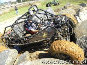 honda buggy 4x4 cross.jpg