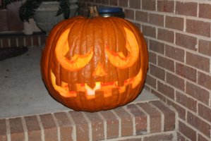 Jack-o-lantern 2011-1.jpg