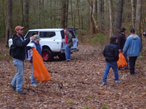 Hurricane Creek Cleanup with Appalachian 4x4 011.JPG