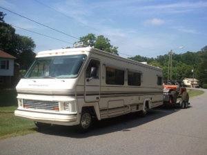 RV and Commando.jpg RV and Commando.jpg