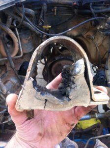 old motor mounts.jpg