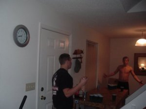 beer pong [].jpg