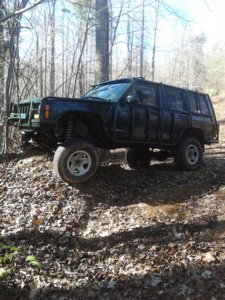 jeep flex stock tires front.jpg